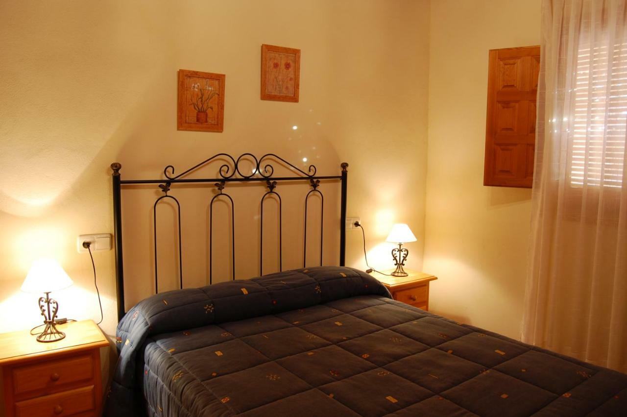 Archivel Alojamientos Casa Ruiz מראה חיצוני תמונה